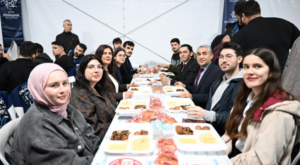 Başkan Çerçioğlu, öğrenciler ile iftarda buluştu