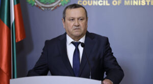 Ademov: Düşük gelirli vatandaşlara 20 avro akaryakıt desteği ödenecek