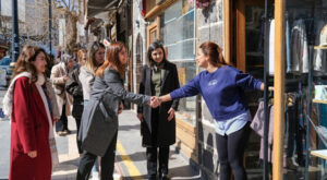 Diyarbakır Sur ilçesinde kadın esnaflar ziyaret edildi