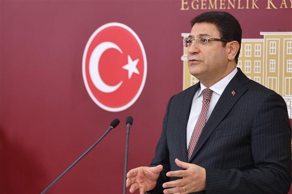 Şahin: Kötü yönetimin faturasını çalışan işçiye ve Soma halkına ödetemezsiniz