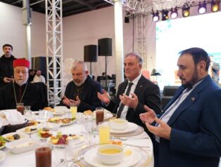 Aslan, Feshane’de İstanbul’daki inanç temsilcileriyle iftarda buluştu