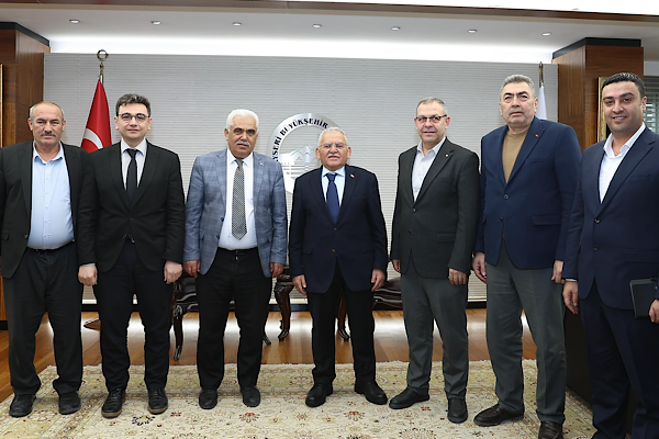 Başkan Büyükkılıç’a ziyaretler Başkan Büyükkılıç’a ziyaretler