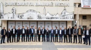 Eş Başkan Bucak, Sur muhtarlarıyla buluştu