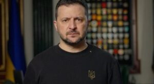 Zelenski, Fransız Filozof Bernard-Henri Levy ile görüştü