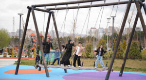 Başkentliler, bayramı Ankara Büyükşehir’in parklarında kutladı