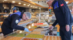 Etimesgut’ta bayram öncesi denetimler artırıldı Etimesgut’ta bayram öncesi denetimler artırıldı