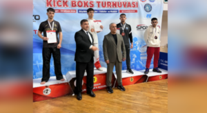 Çayırovalı sporculardan madalya