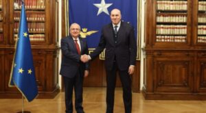 Bakan Güler, İtalya Savunma Bakanı Crosetto ile görüştü Bakan Güler, İtalya Savunma Bakanı Crosetto ile görüştü