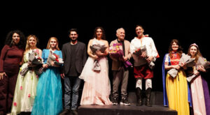 Beylikdüzü 3. Tiyatro Festivali sanatseverlerle buluştu