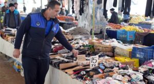 Çukurova’da semt pazarlarında denetimler sürüyor