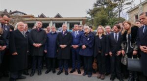 CHP Genel Başkanı Özel, İlber Ortaylı için düzenlenen anma törenine katıldı