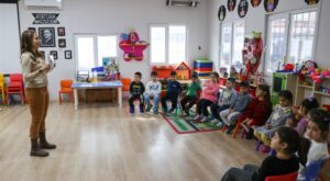 Buca’da “Okuyan Bir Gelecek” projesi devam ediyor