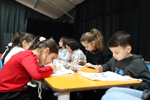 Samsun’da kurulan Bayram Sokağı, vatandaşlardan ilgi görüyor