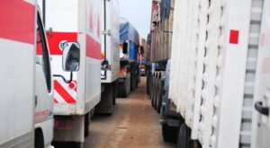 Rusya’dan İran’a insani yardım malzemesi desteği