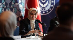 Bakan Göktaş’tan eski Afyonkarahisar Milletvekili Aydoğan için taziye mesajı