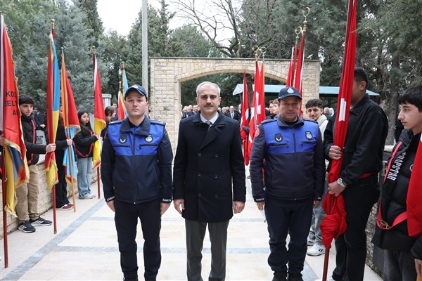 Çayırova’da Çanakkale Şehitleri dualarla anıldı