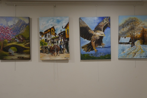 Kartal’da “Bakış Açısı” karma resim sergisi açıldı