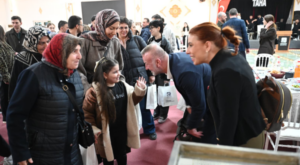 Karacabey Belediyesi, iftarda bir araya geldi