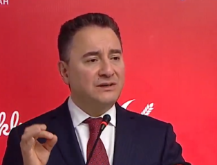 Babacan: Türkiye’nin hava sahasının kullanılmasına asla izin verilmemeli Babacan: Türkiye’nin hava sahasının kullanılmasına asla izin verilmemeli