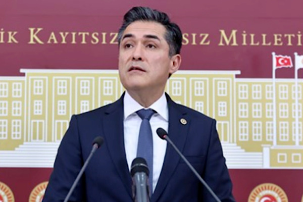 Kavuncu: Başarılı gazetecilik adeta cezalandırılır hale gelmiş durumda Kavuncu: Başarılı gazetecilik adeta cezalandırılır hale gelmiş durumda