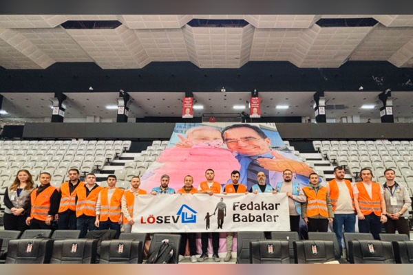 LÖSEV koli koli mutluluk çalışmalarına devam ediyor