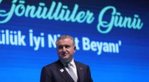 Bakan Bak’tan Fenerbahçe İstanbul Jet’e tebrik mesajı