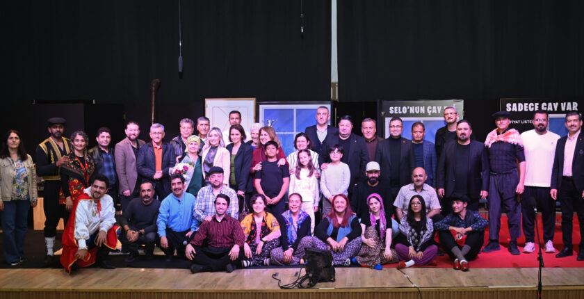 Kumluca’da Şaşkaloz Aşıklar oyunu sahnelendi