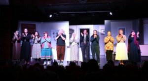 “Kadın Sığınağı” sezon finalinde sahnelendi