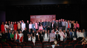 Cahit Berkay Manisa’da söyleşiye katıldı