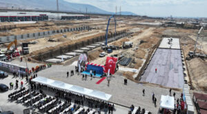 Niğde’de 682 yeni dükkan için temel atma töreni gerçekleştirildi