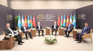 Kosherbayev, Dışişleri Bakanları Konseyi’nin gayri resmi toplantısına katıldı