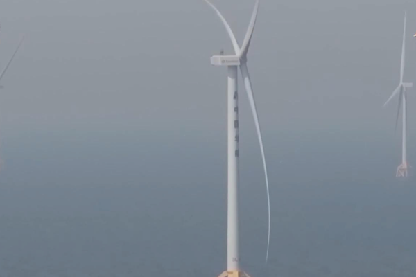 Çin’in en derin deniz rüzgar enerjisi santrali hizmete girdi Çin’in en derin deniz rüzgar enerjisi santrali hizmete girdi