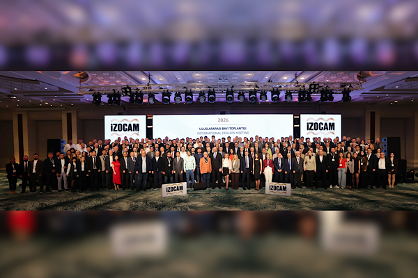 İzocam, bayileriyle “Köklerimiz Bir, Gücümüz Birlikte” mottosuyla Antalya’da buluştu İzocam, bayileriyle “Köklerimiz Bir, Gücümüz Birlikte” mottosuyla Antalya’da buluştu