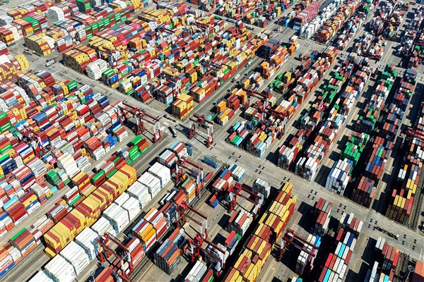 Çin’in mal ticaret hacmi ilk üç ayda yüzde 15 arttı