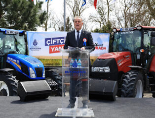 İBB’den Arnavutköy’de çiftçilere mazot desteği