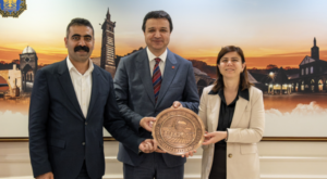 Bucak ve Hatun, Saadet Partisi Genel Başkanı Arıkan ile bir araya geldi