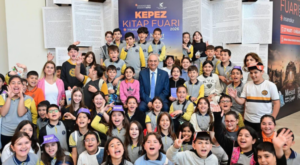 Kepez’de Kitap Fuarı kitapseverleri buluşturdu