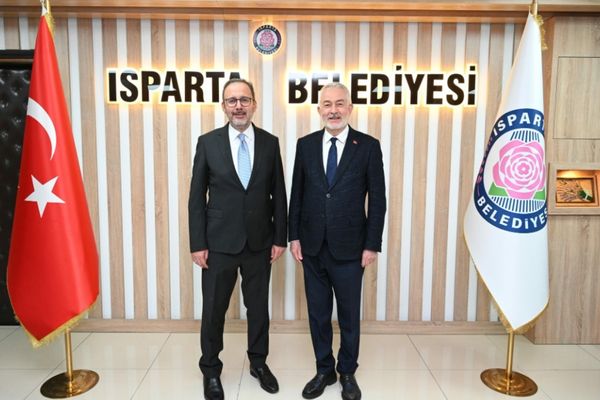 Kasapoğlu’ndan Isparta Belediyesine ziyaret