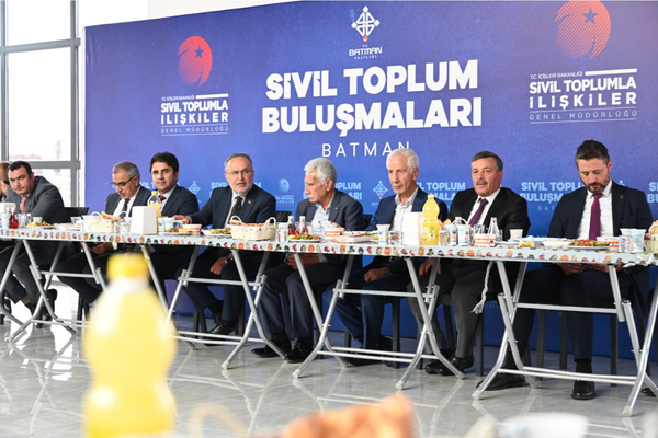 Batman’da 15 Temmuz Derneği’nden şehit aileleri ve gazilerle buluşma