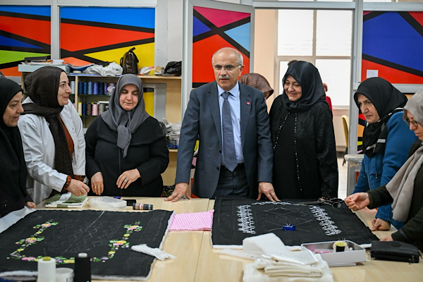 Malatya’da kadın kursiyerlerin ürünleri için satış noktası oluşturulacak