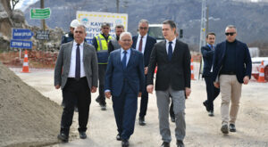 Başkan Büyükkılıç, Sakarçiftliği Mahallesi’nde yürütülen çalışmaları inceledi