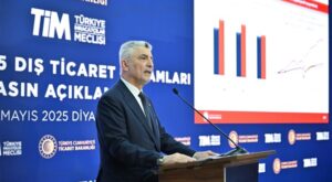 Ticaret Bakanı Bolat’tan Van Valiliği’ne ziyaret