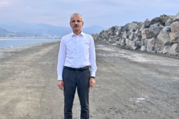 Uraloğlu: TÜRKSAT 6A’yı 2024’te fırlatıp geçen sene de hizmete almıştık Uraloğlu: TÜRKSAT 6A’yı 2024’te fırlatıp geçen sene de hizmete almıştık