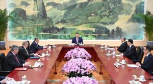 Xi Jinping, Rusya Dışişleri Bakanı ile görüştü