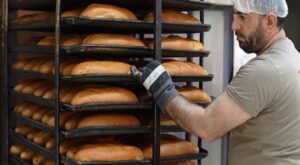 Kestel’de ihtiyaç sahiplerine ücretsiz ekmek desteği