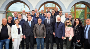 Gemlik heyeti, Navodari Belediyesi’nde görüşmeler gerçekleştirdi