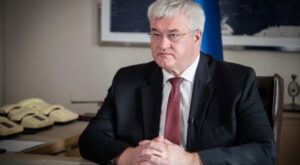 Sybiha: Rus rejimi izole edilmeli ve yaptırıma tabi tutulmalıdır