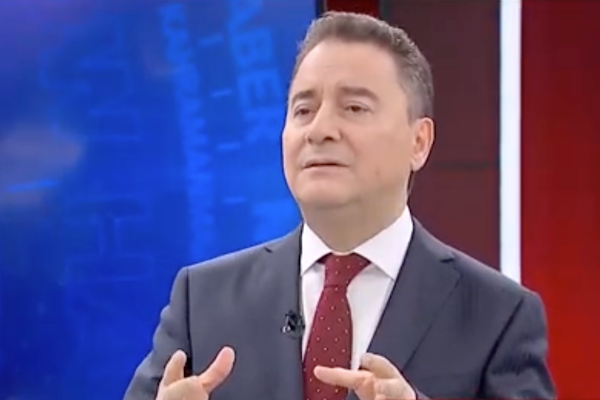 Babacan: Türkiye’nin önünü açacak adım erken genel seçimdir Babacan: Türkiye’nin önünü açacak adım erken genel seçimdir