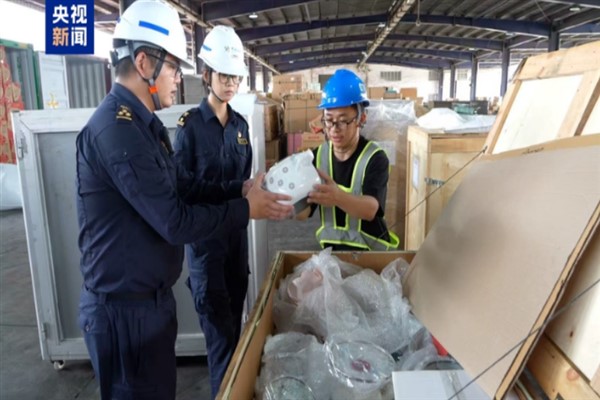 139. Kanton Fuarı’na ilk parti sergi ürünü Türkiye’den geldi 139. Kanton Fuarı’na ilk parti sergi ürünü Türkiye’den geldi