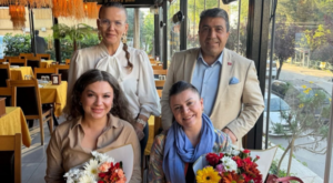 DSP Bursa’da iki ilçe başkanına doğum günü kutlaması